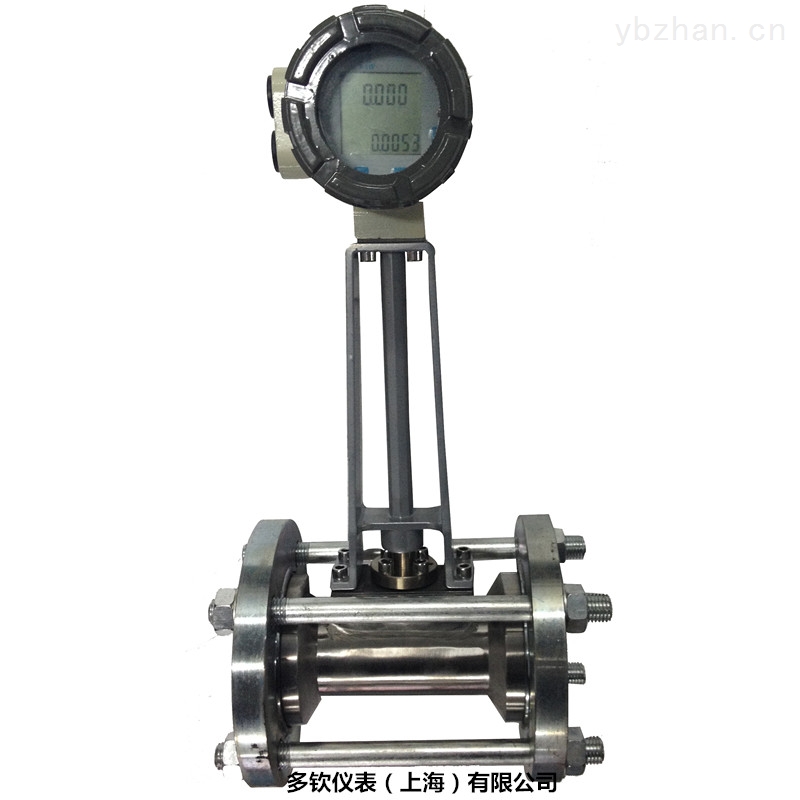 空气流量计产品概述: 智能型涡街流量计,也称漩涡流量计,是基于卡门涡街原理而研制成功的一种具有国际先进水平的流体震荡型流量仪表。由于它具有其它流量计不可兼得的优点,自七十年代以来得到了迅速发展,广泛应用于石油、化工、冶金、造纸、发电、水利等行业流体的计量,该流量计无可动部件,可靠性强、精度高、寿命长,可在很宽的流量范围内精确测量流体的瞬时流量和累计流量。压缩空气流量计以其微功耗能方便接入控制系统和计算机系统,以满足不同工况条件下客户的需求,其不受介质温度、压力、粘度及组分的影响,同时不堵、不卡、不易结垢,