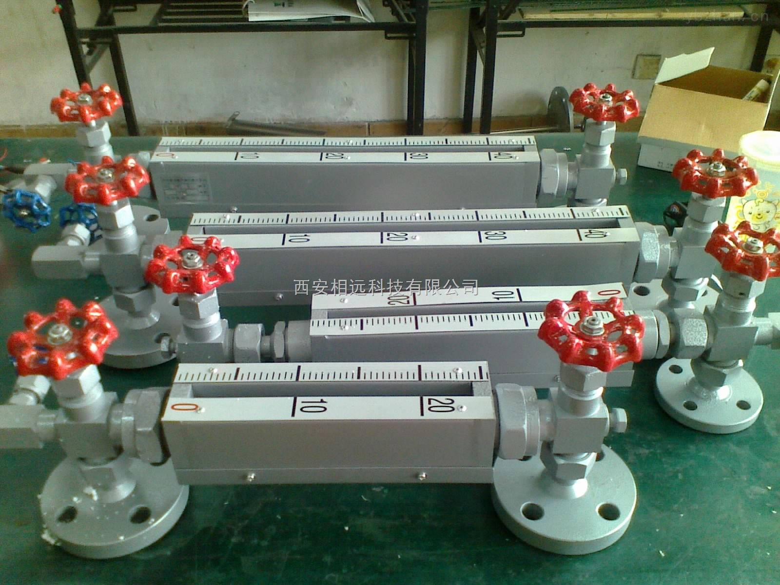 ugs 双色石英玻璃管液位计